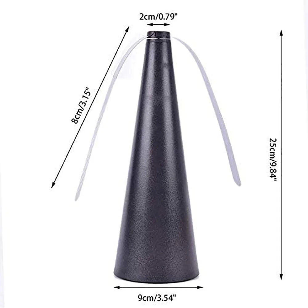Fly-repellent, cordless fan for the outdoor table or as an alternative to insect spray